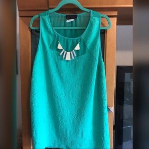 Women’s dressy top